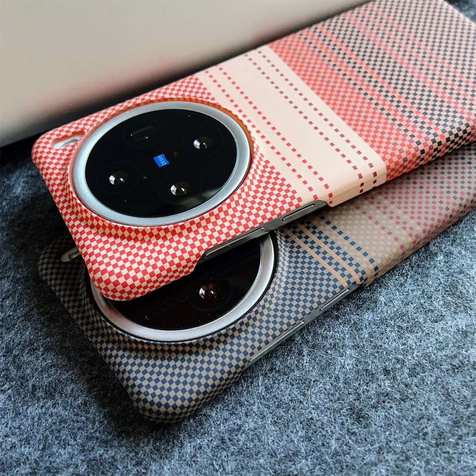 Kevlar Carbon Fiber Cover For  - огляд і ціна Vivo X200