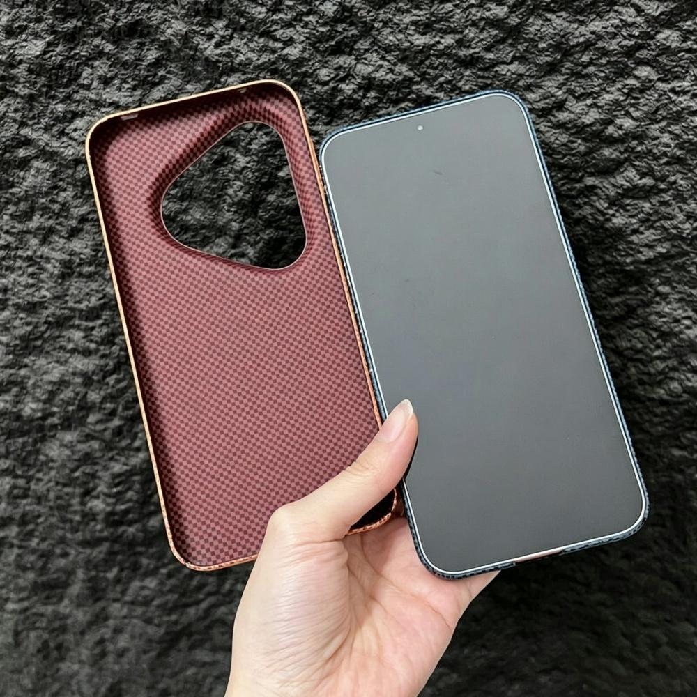 Luxury UltraThin PC Carbon Fib - огляд і ціна Huawei Pura 70