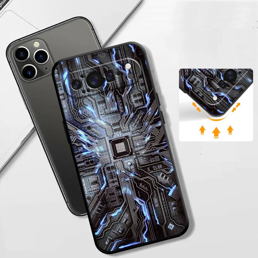 Retro Circuit Board Funda Phon - огляд і ціна Google Pixel 8A